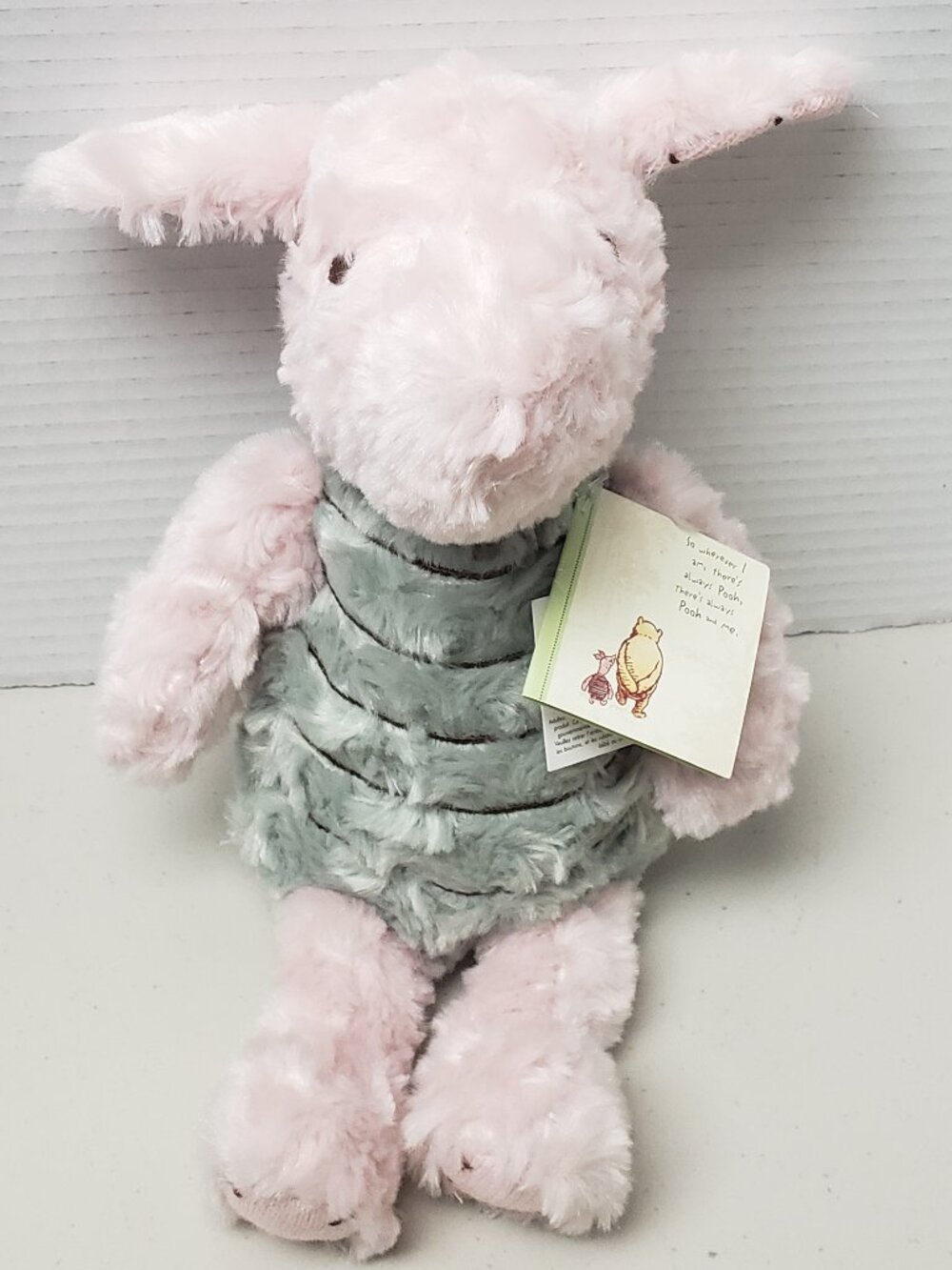 Disney Classic Winnie The Pooh Piglet Plush